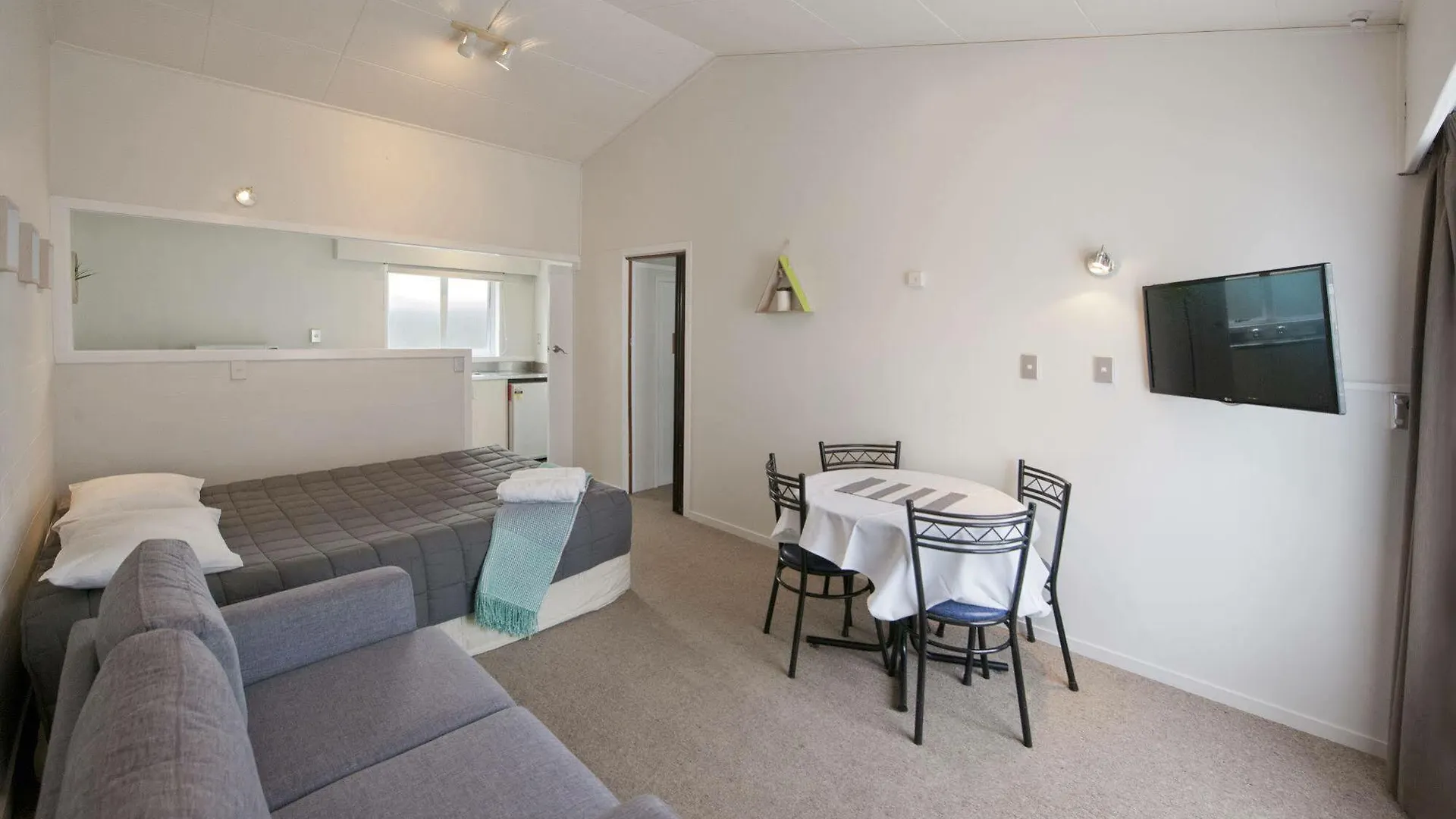 רוטורואה Aura Accommodation מוטל