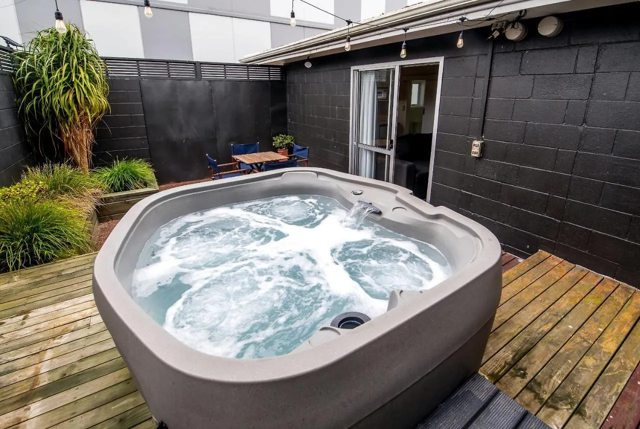 Aura Accommodation Rotorua 4*,